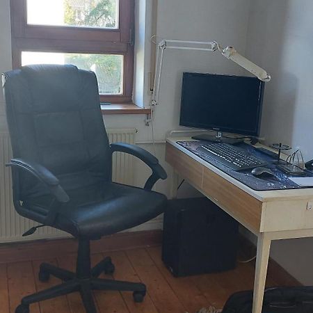 Helle Ruhige Zimmer Zu Vermieten Kassel Exteriör bild