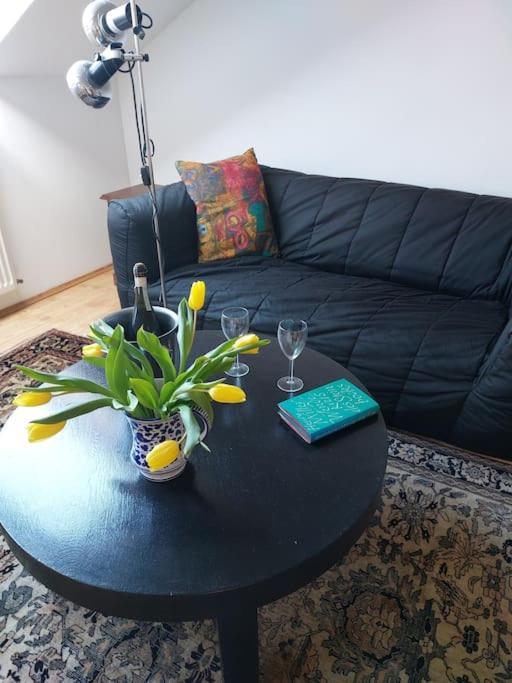 Helle Ruhige Zimmer Zu Vermieten Kassel Exteriör bild
