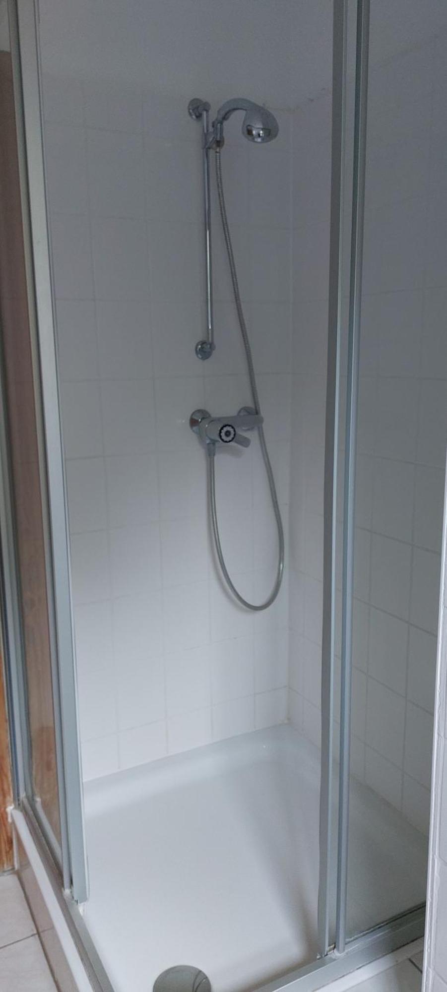 Helle Ruhige Zimmer Zu Vermieten Kassel Exteriör bild