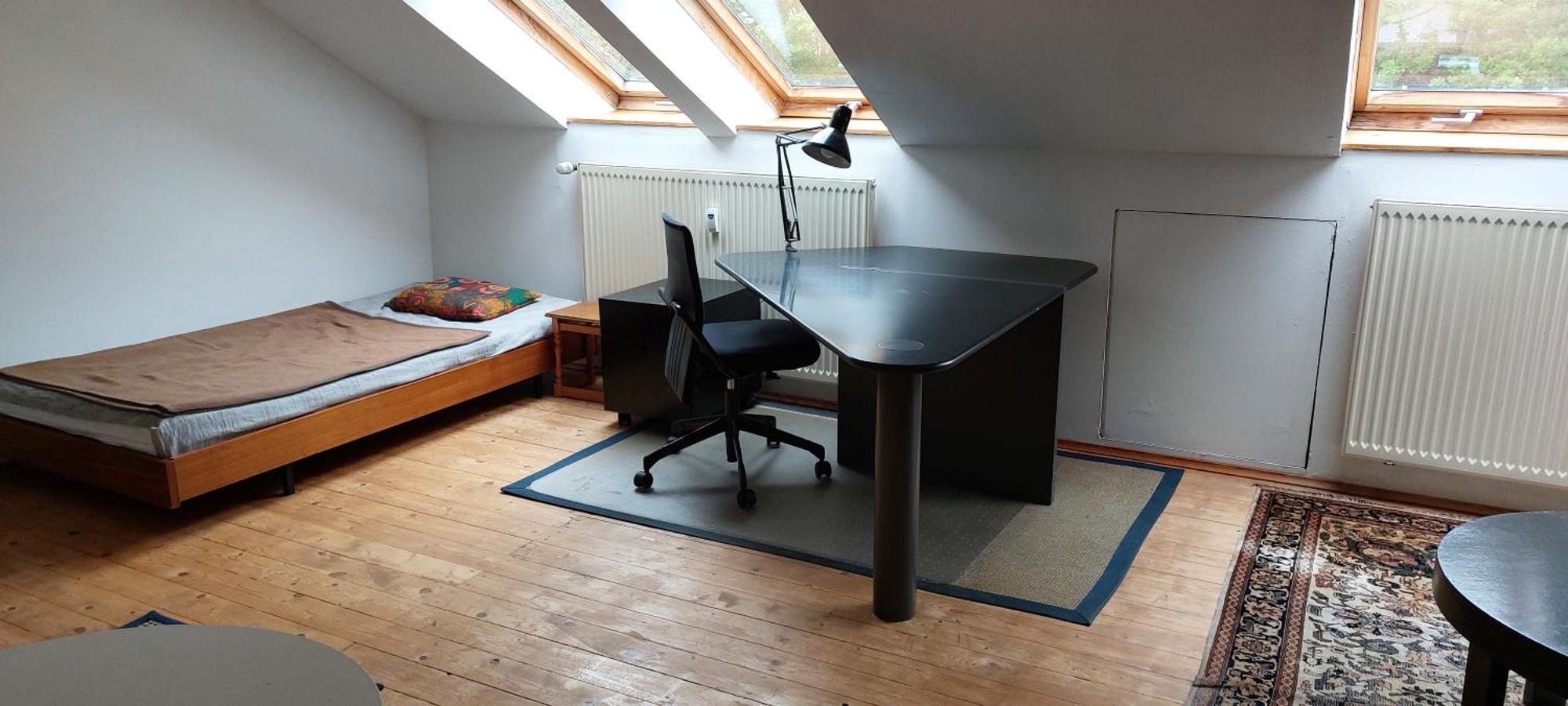 Helle Ruhige Zimmer Zu Vermieten Kassel Exteriör bild